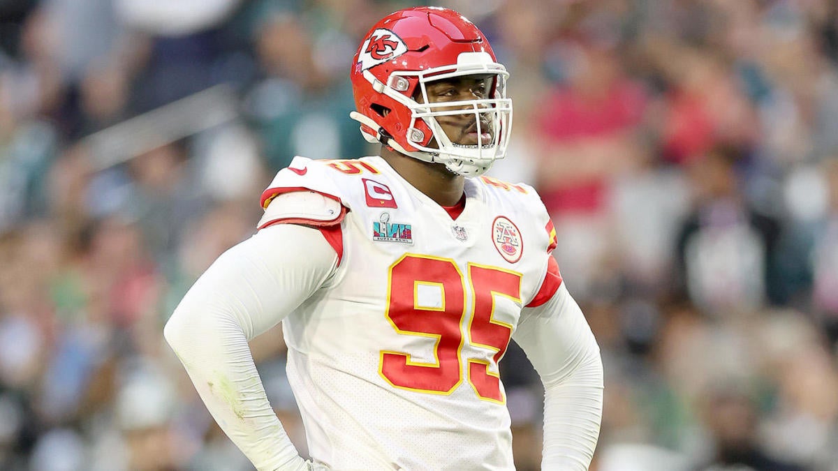 Chris Jones' Contract Standoff with Chiefs Intensifies as He Skips Training Camp