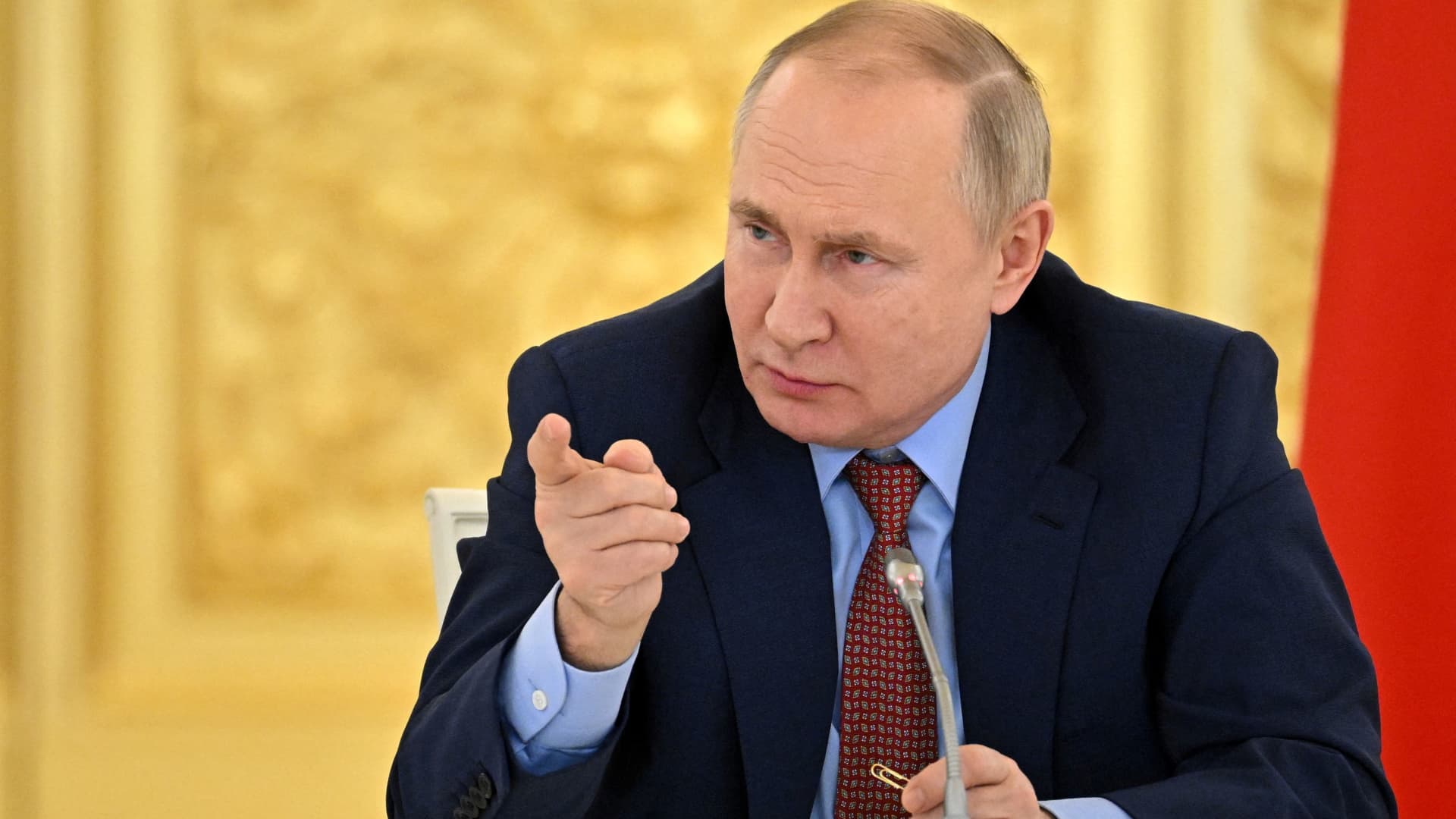 "Putin's Presidential Run and Russian Morale: Updates on Ukraine War"