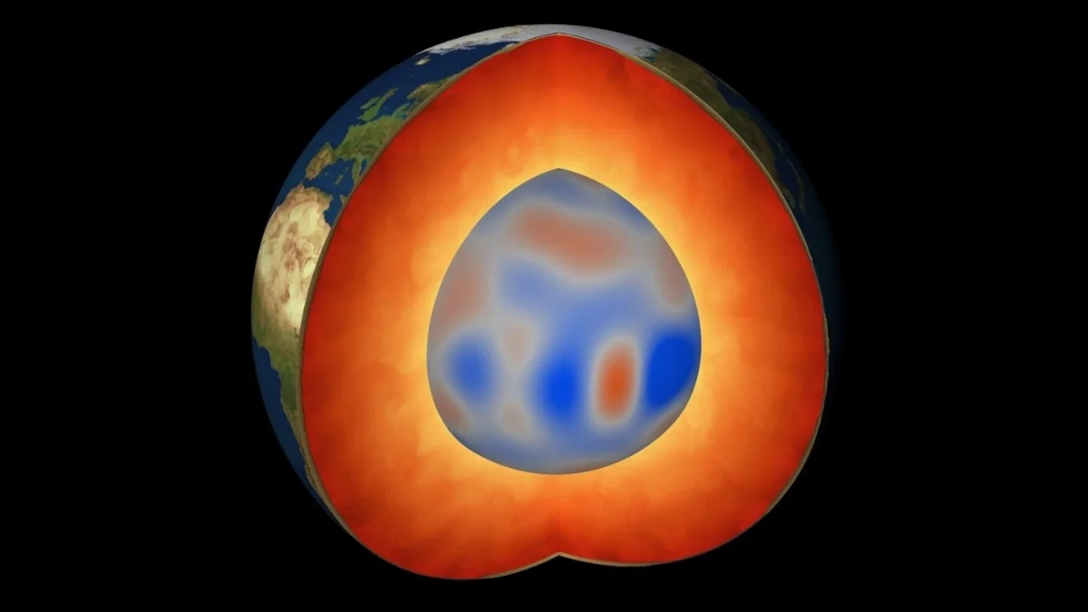 Hot Mantle Blobs May Shape Earth's Magnetic Field
