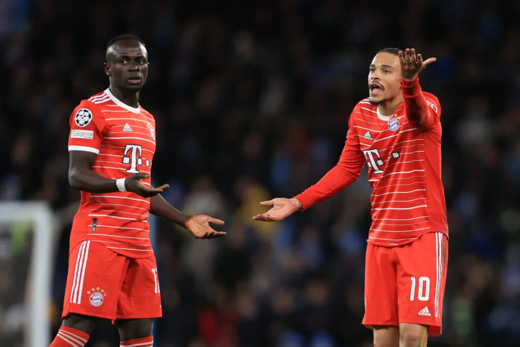 Sadio Mane Punches Leroy Sane After Bayern Munich's Loss to Man City.