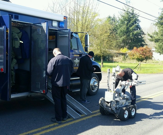 "Multiple Oregon School Districts Evacuated and Investigated for Bomb Threats"