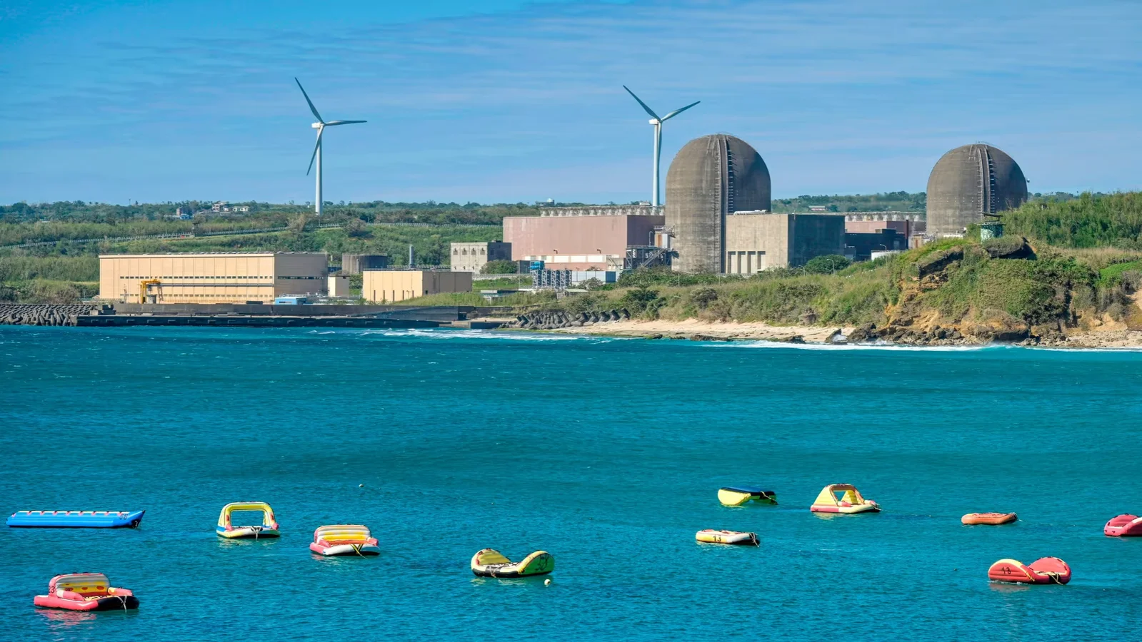 Taiwan's Nuclear Power Debate Intensifies Amid Security Concerns