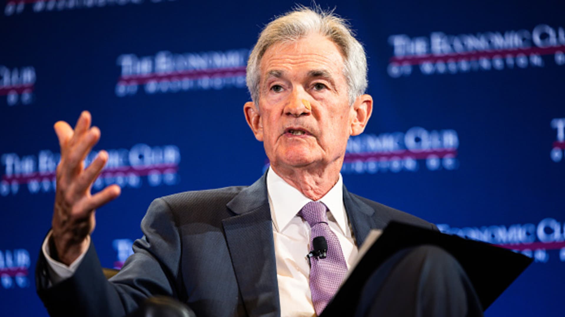 Powell Hints at Rate Cuts Amid Growing Confidence in Inflation Slowdown
