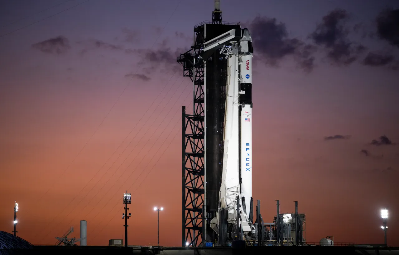 "SpaceX Makes History with Record-Breaking 18th Falcon 9 Launch from Florida"