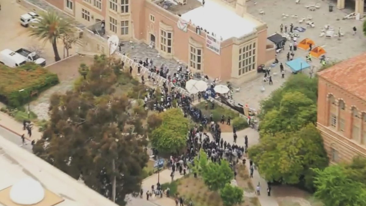 Featured image for "Police Clear Pro-Palestinian Encampment at UCLA Amid Congressional Hearing"