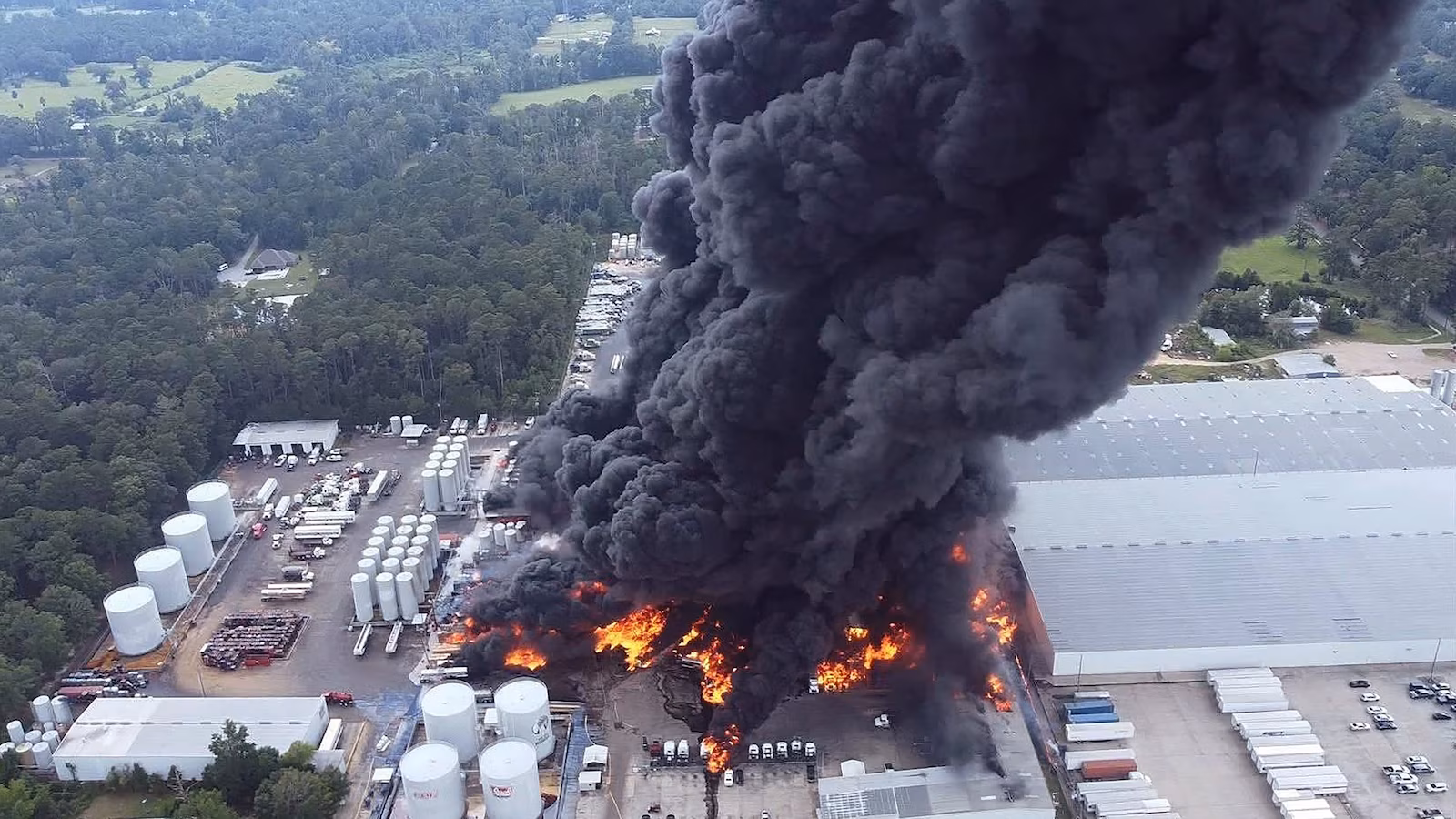 Explosion at Roseland Business Triggers Mandatory Evacuation and Highway Closure