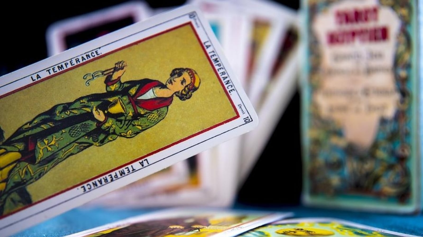Your Weekly Astrology and Tarot Forecast: June 10-18, 2023