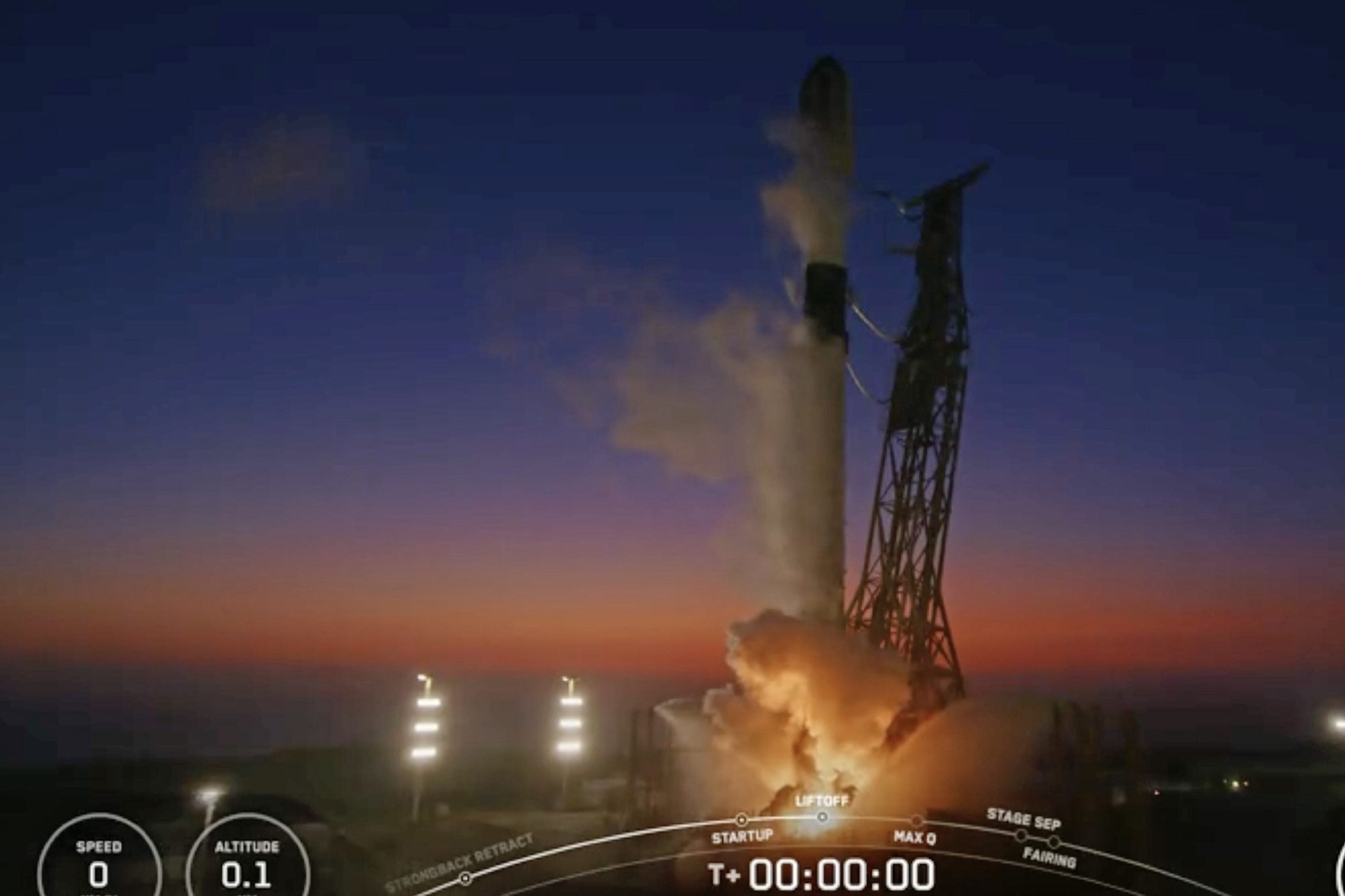 SpaceX's Falcon 9 Launches Starlink Satellites Over California