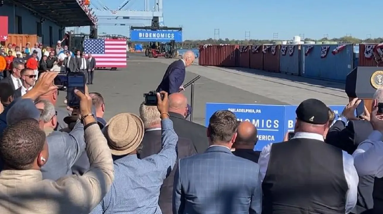 "Biden's Embarrassing Stumble on Philadelphia Stage Caught on Video"