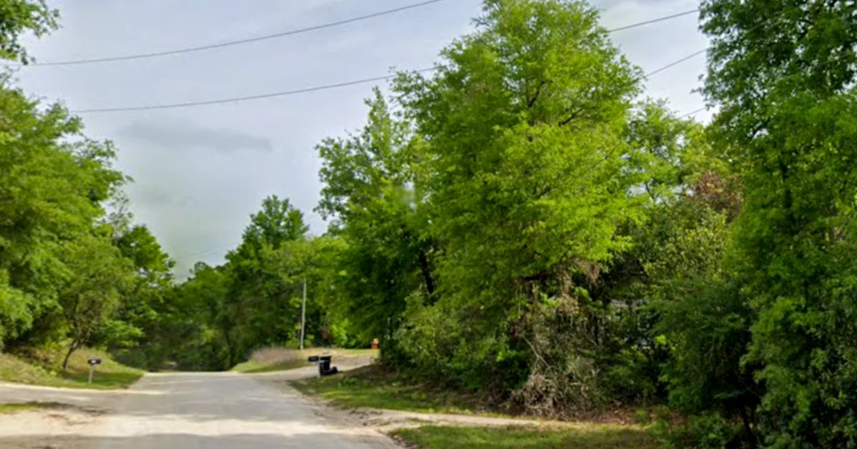 Featured image for Four Arrested in Florida Child Abuse Case Involving Caged Victims