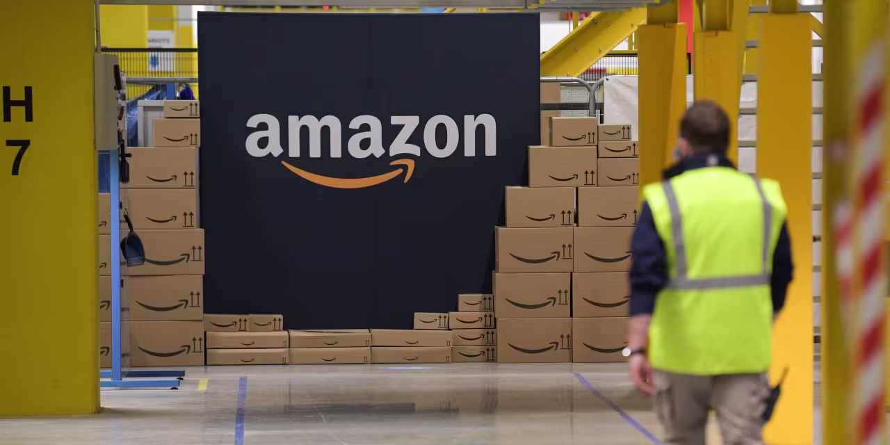 Mass layoffs rise as job market shows signs of decline despite stock market gains