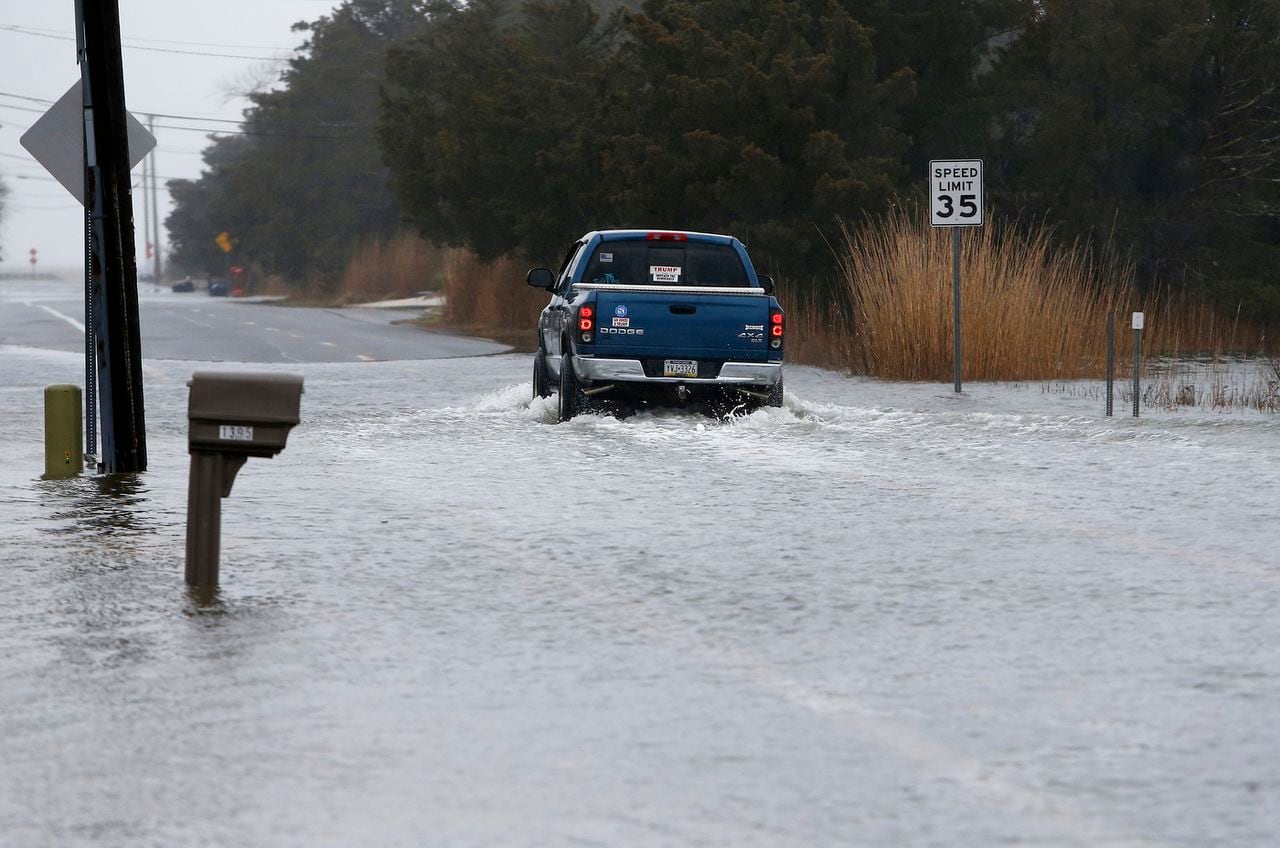 "New Jersey Declares State of Emergency as Fierce Winter Storm Approaches with Heavy Rain and High Winds"