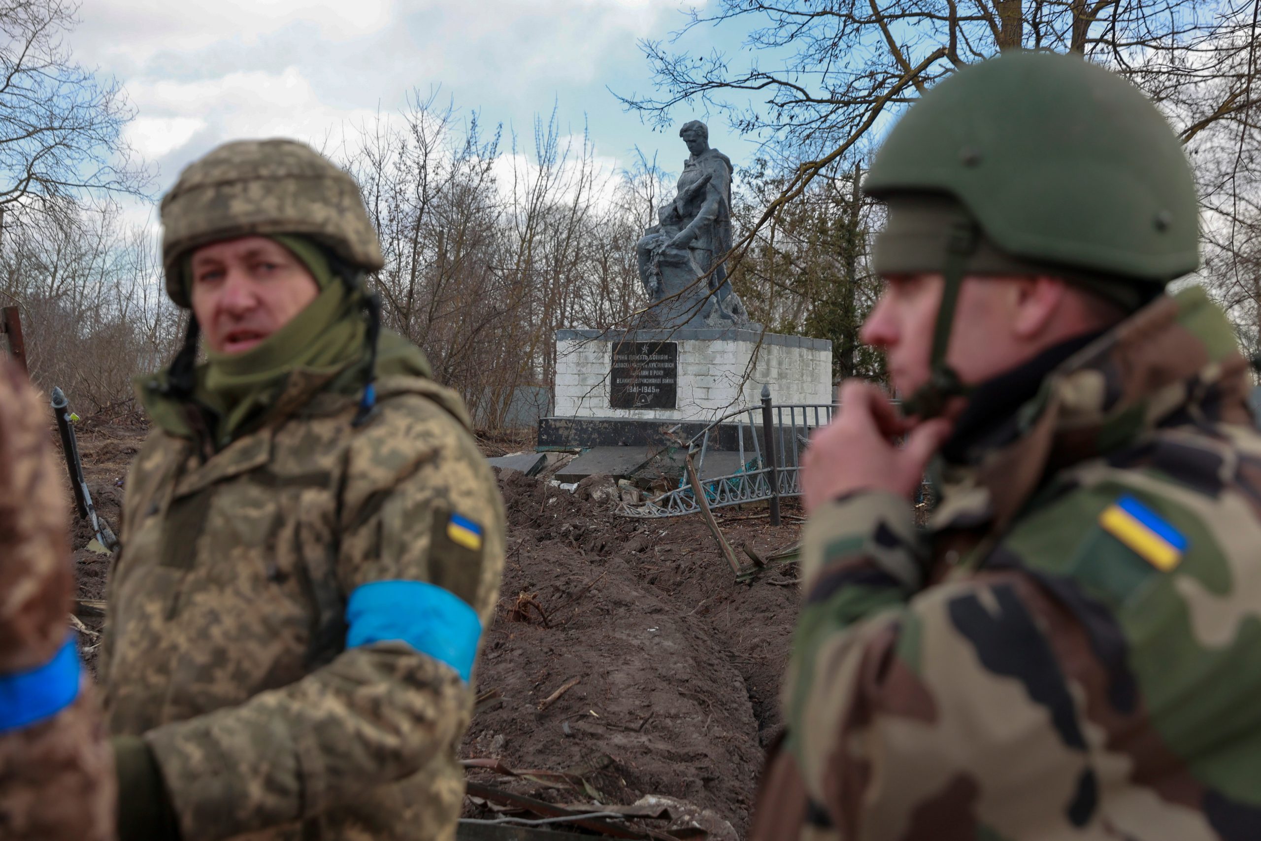 Ukraine's Counteroffensive: Applying Lessons from Historical Conflicts