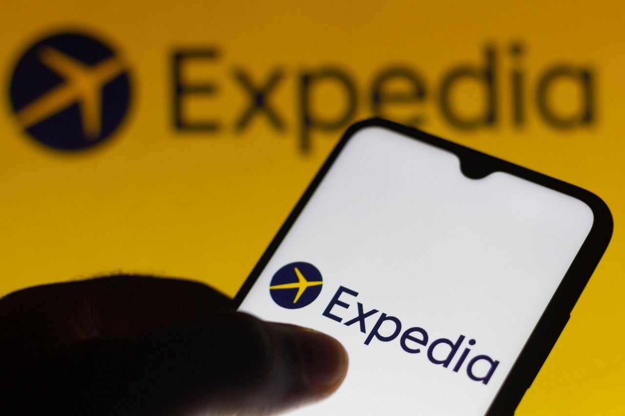 Featured image for Expedia's ChatGPT-powered app revolutionizes travel planning.
