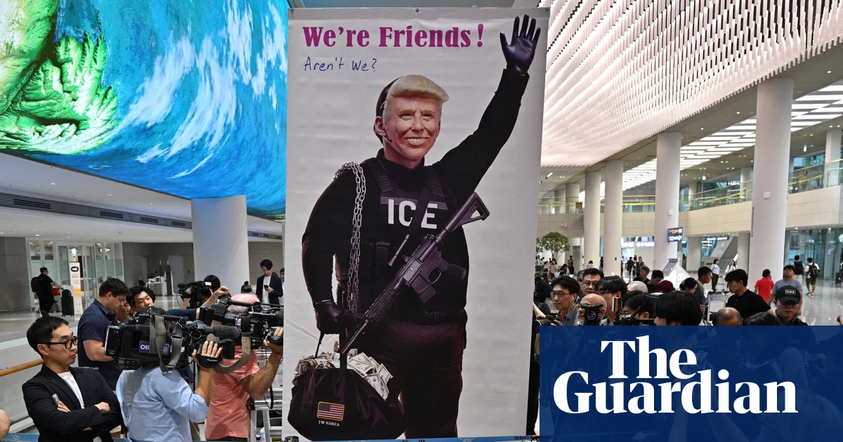 Featured image for South Korean Workers Detained in U.S. Immigration Raids Return Home