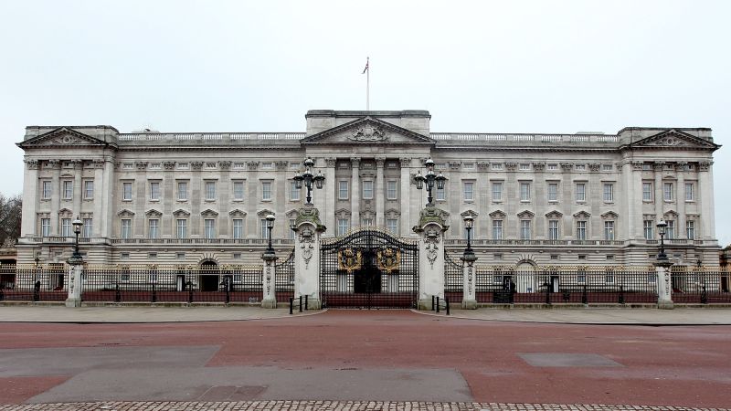 Featured image for Buckingham Palace Maid Arrested After Christmas Party Brawl
