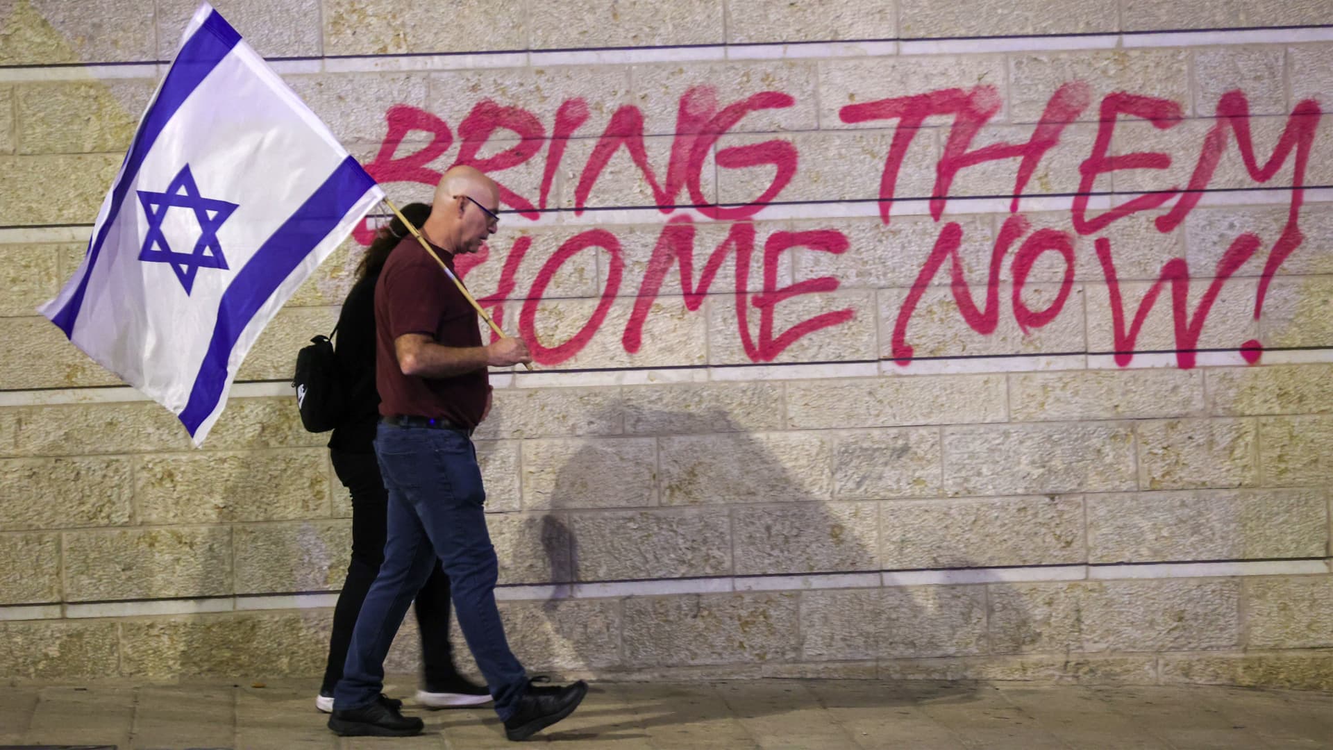 "Israel and Hamas Reach Ceasefire and Hostage Release Deal in Gaza War"