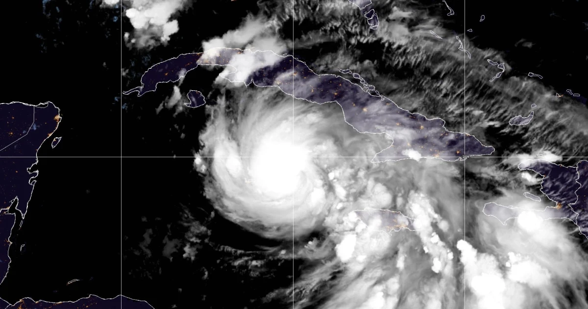 Featured image for Hurricane Rafael Intensifies, Targets Gulf After Caribbean Impact