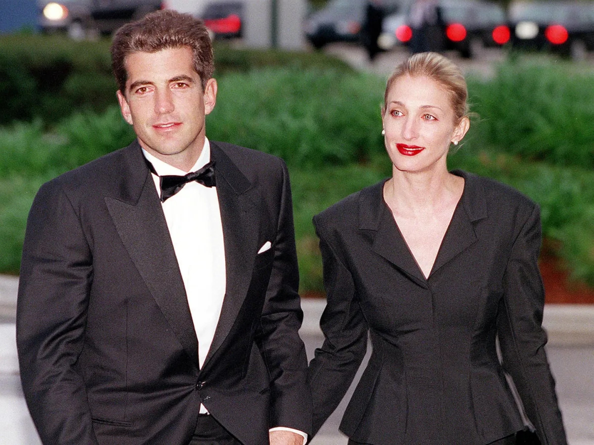 Featured image for The Tragic Plane Crash That Took JFK Jr., His Wife, and Sister-in-Law