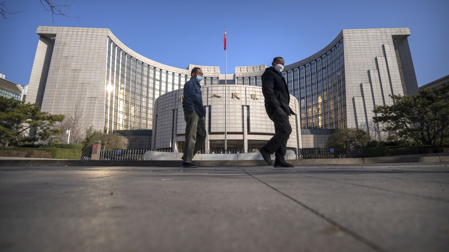 China Cuts Bank Reserves to Spur Economy and Markets