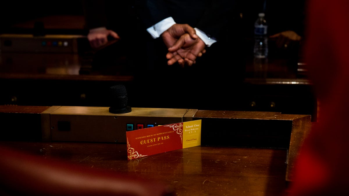 Featured image for "Tennessee House Speaker Defends Controversial Ticketing Policy and Silencing of Lawmakers"