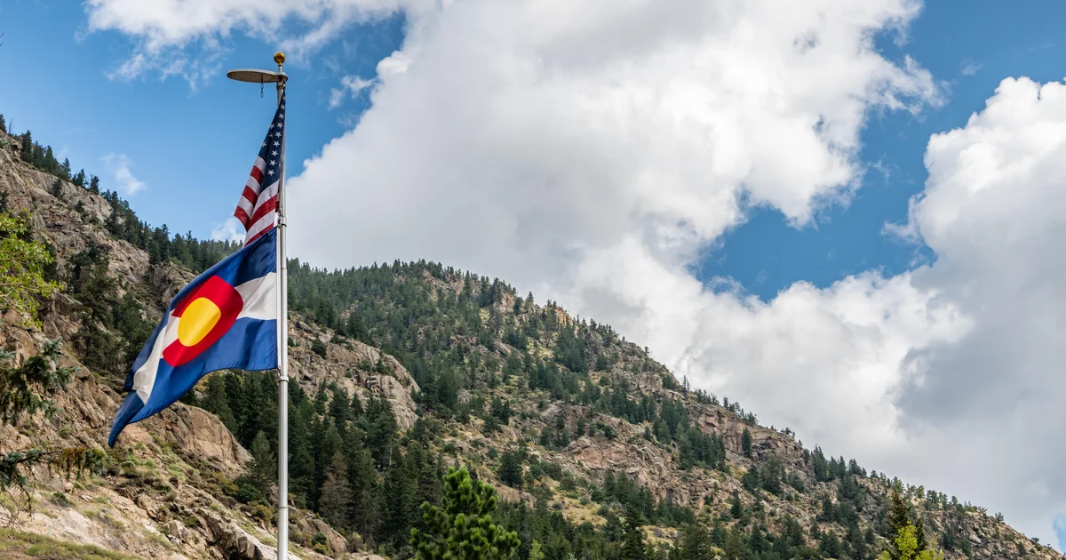 Colorado Schools and Power Providers Prepare for Wind-Related Disruptions