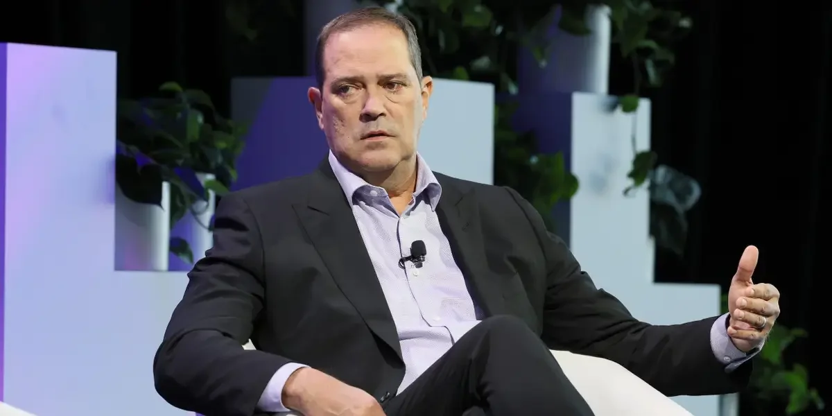 Cisco CEO: Daily Performance Trumps Internal Promotion Interviews