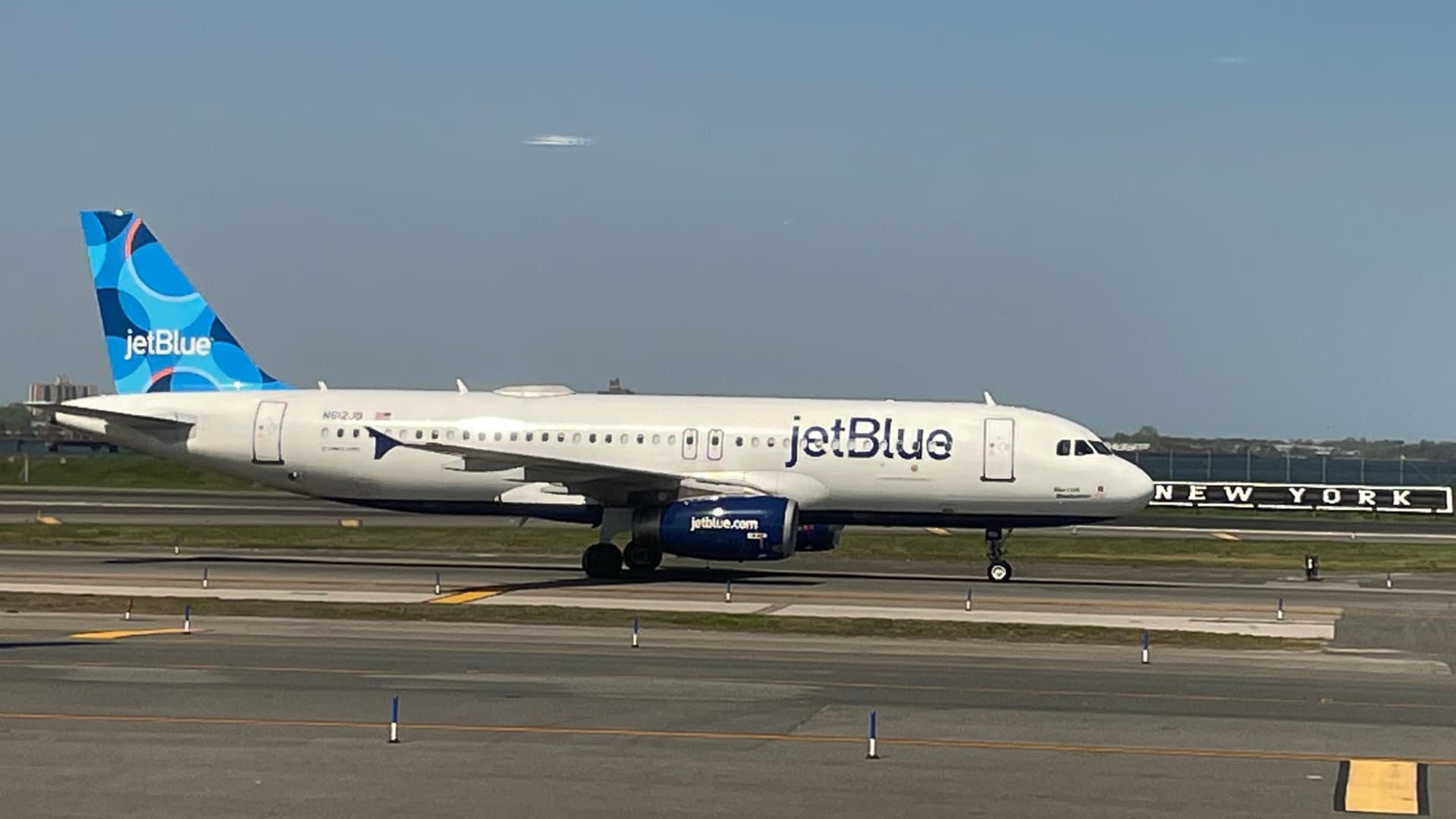 Featured image for "JetBlue Appoints Industry Veterans to Lead Airline Reset for On-Time Operations and Profitability"