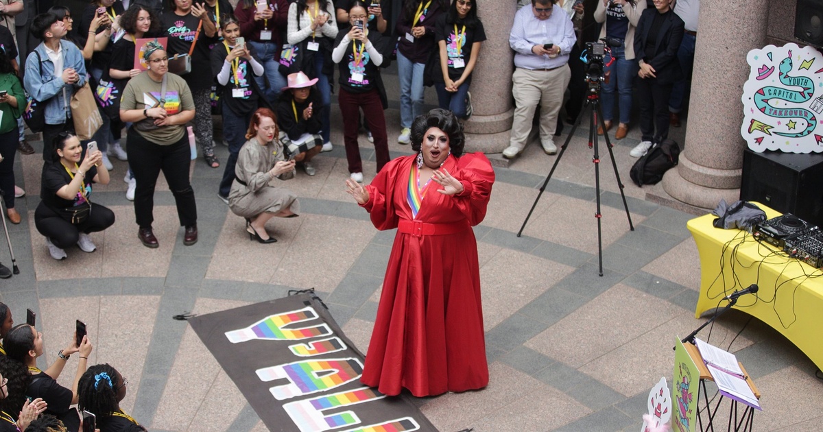 Texas Senate Limits Access to Drag Shows and Defunds Libraries with Drag Queen Story Time.
