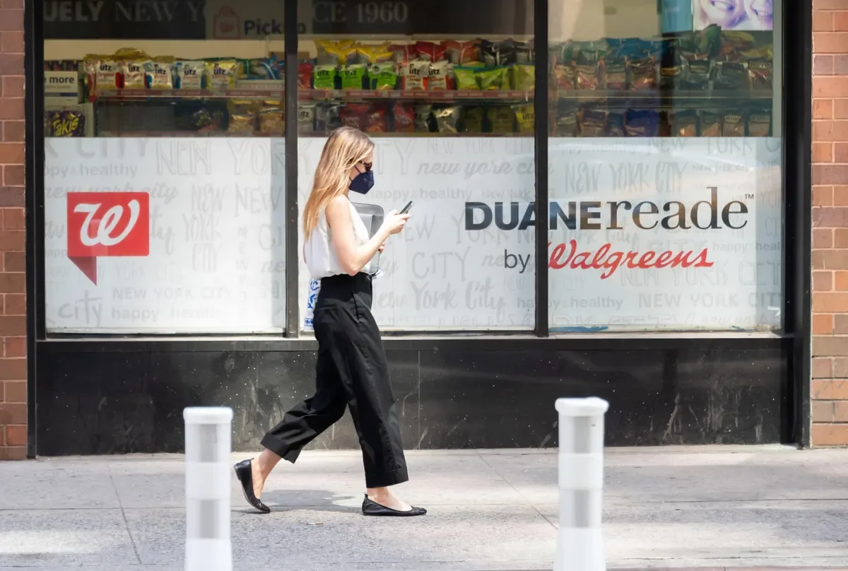 "Alarming Surge: Walgreens Reports Highest Covid-19 Test Positivity Since May 2021 in California"