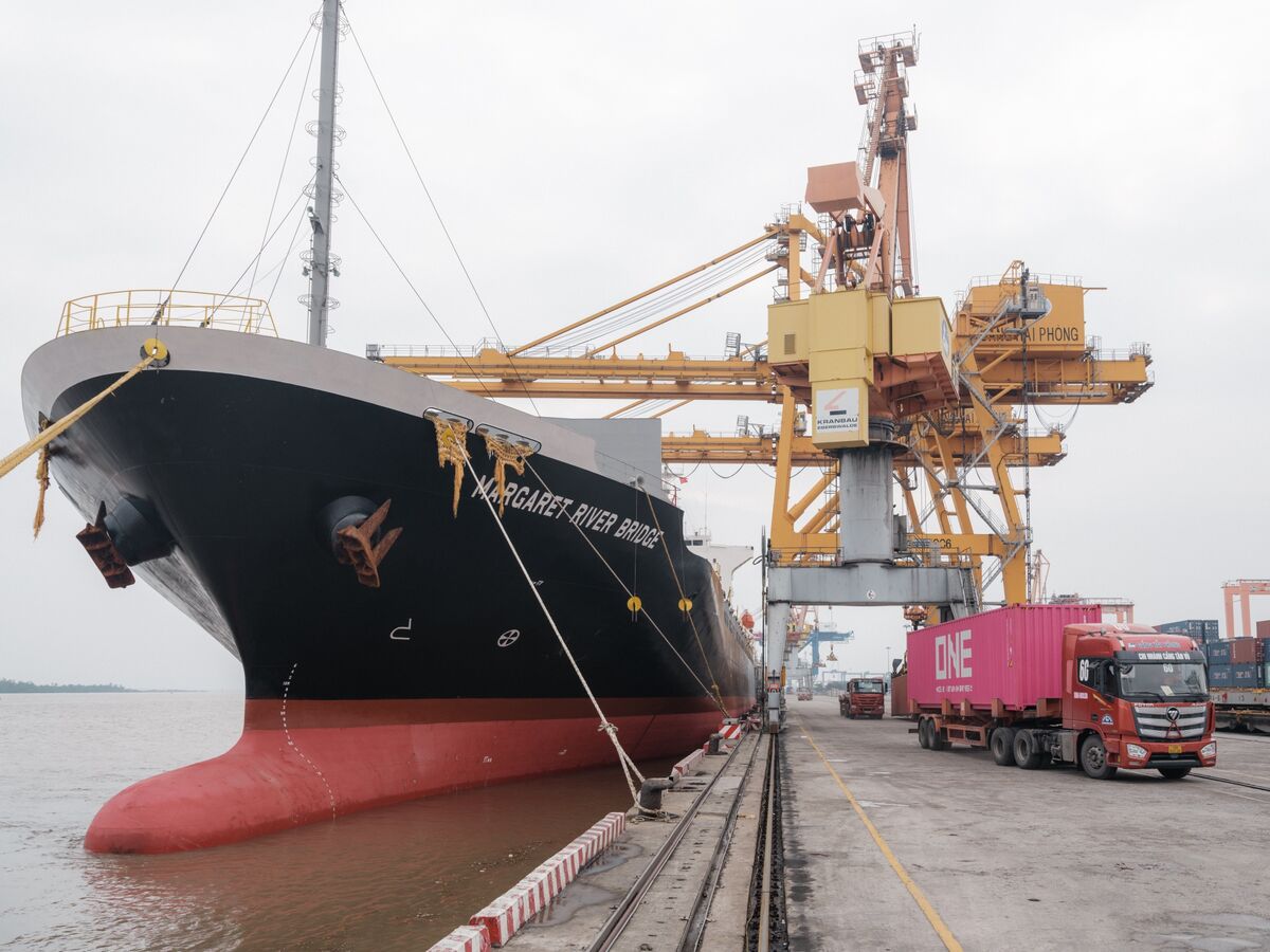 Featured image for U.S.-Vietnam Trade Deal Signals Shift in Global Tariff Strategies