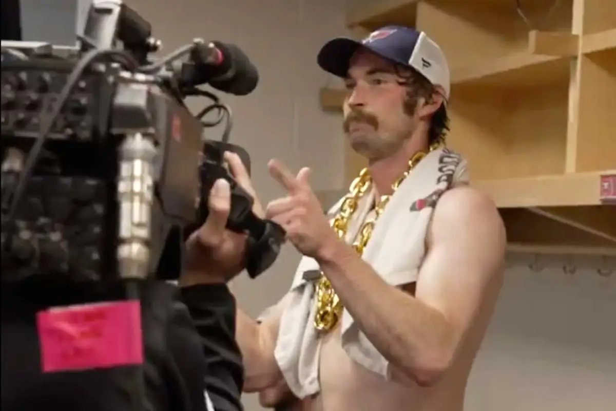 Featured image for Capitals Celebrate Lindgren's Resilience After Own Goal in Comeback Win