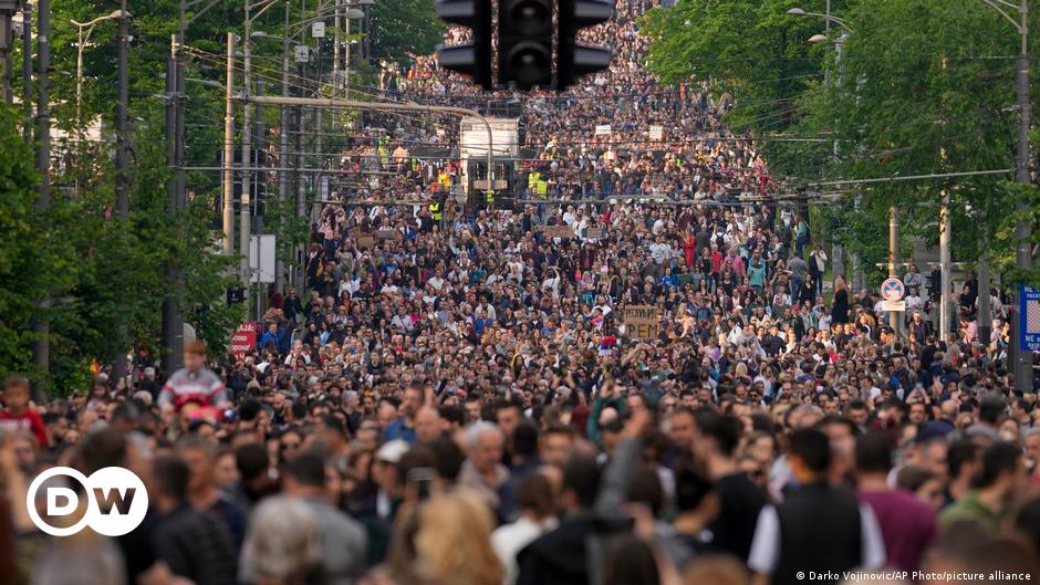 Serbian Mass Shootings Spark Political Turmoil and Protests