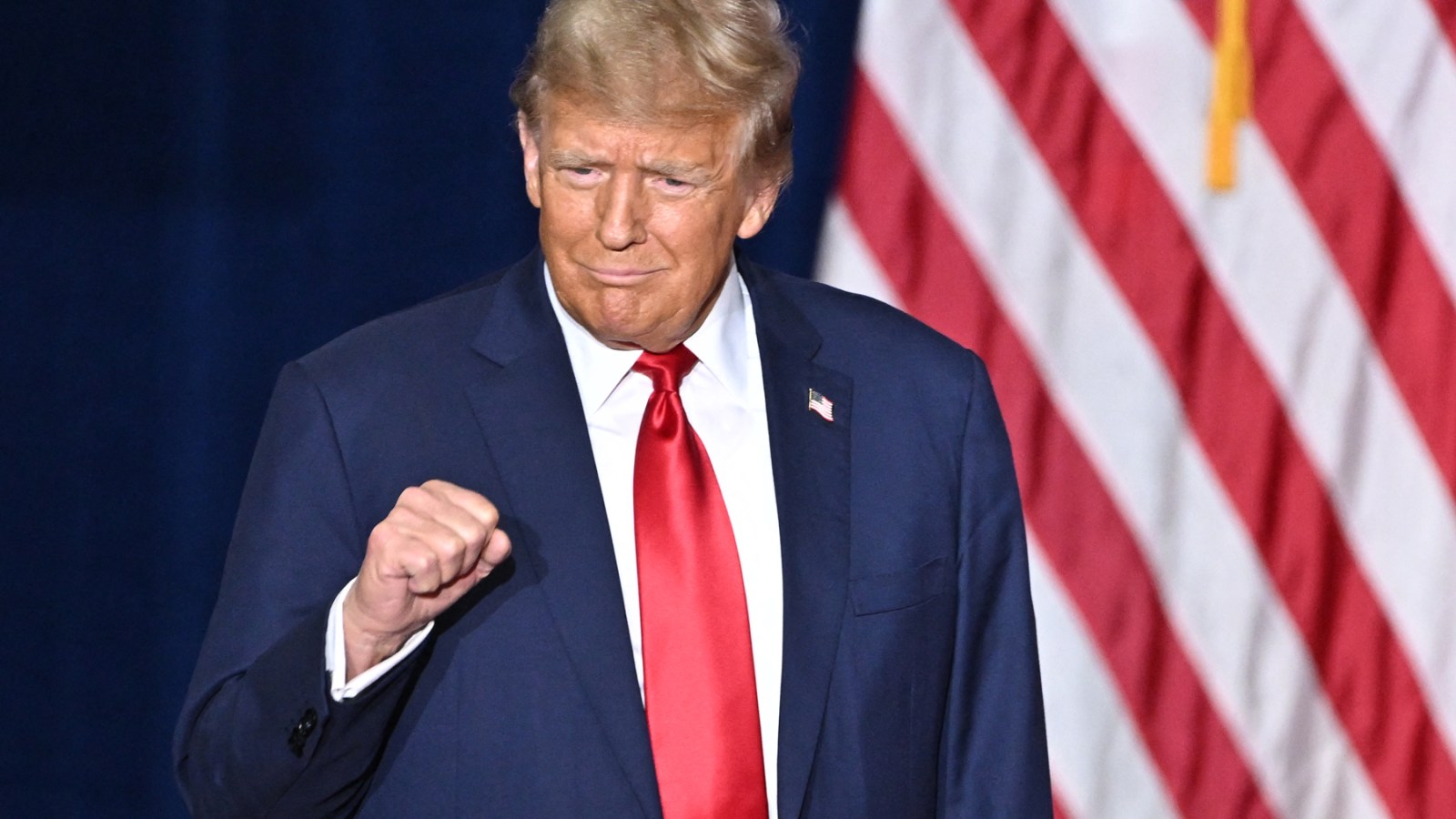 "Trump's Plan to Sabotage Border Deal to Thwart Biden's Progress"