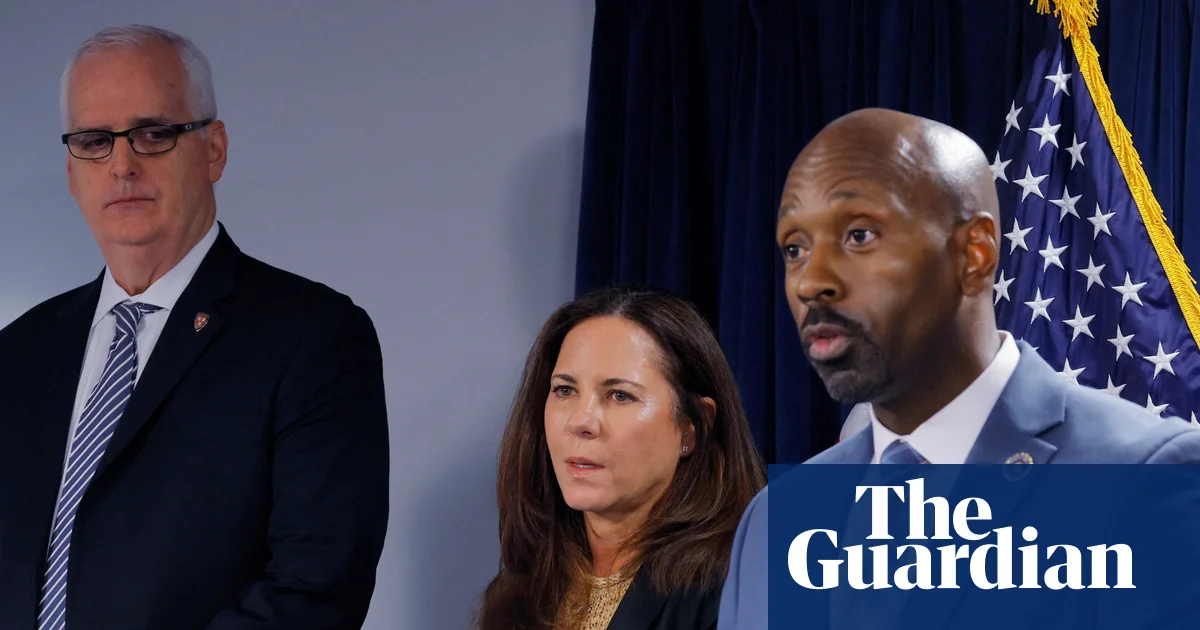 Featured image for Two Men Arrested in Harvard Medical School Explosion