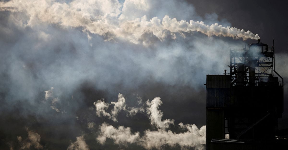 COP28: Tensions Rise Over Fossil Fuel Phase-Out