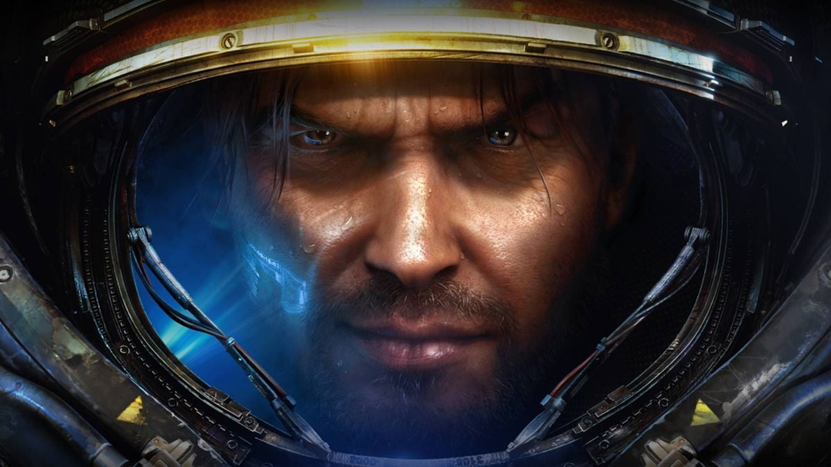 Featured image for StarCraft 2's 14-Year 'Impossible Mission' Finally Conquered with Archon Toilet Tactic