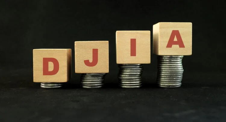 Featured image for Dow Hits Record High as Coca-Cola and 3M Surge