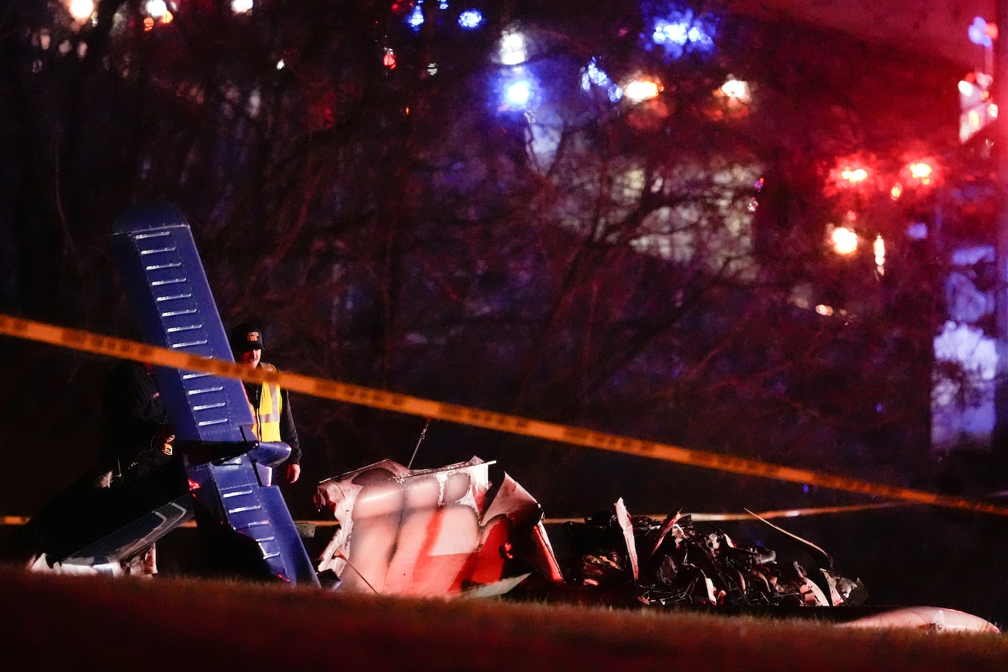 Featured image for "Fatal Nashville Plane Crash Claims Five Lives Near Interstate"