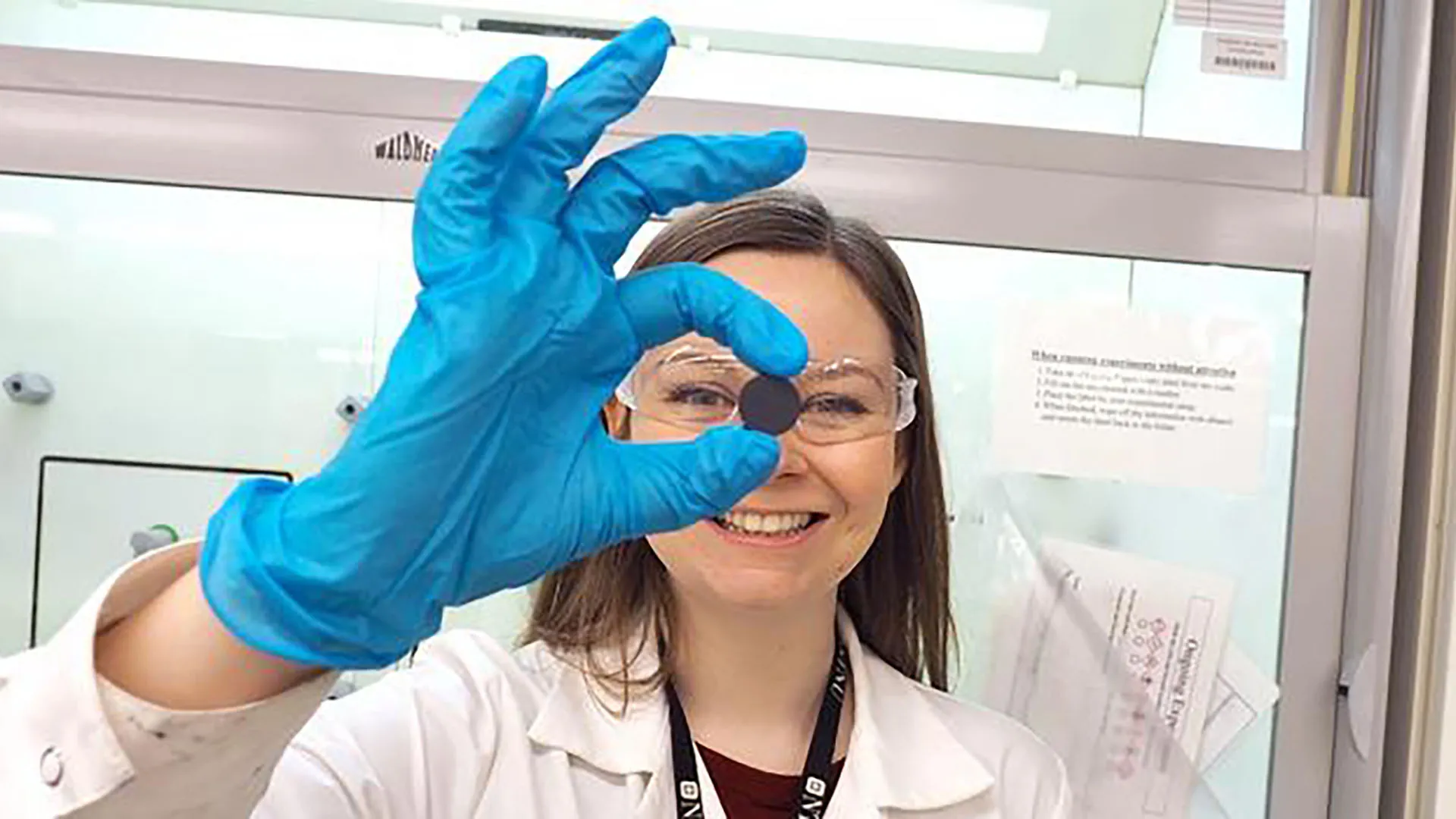 Featured image for "Breakthrough Method Cuts Costs of Industrial Oxygen Extraction"