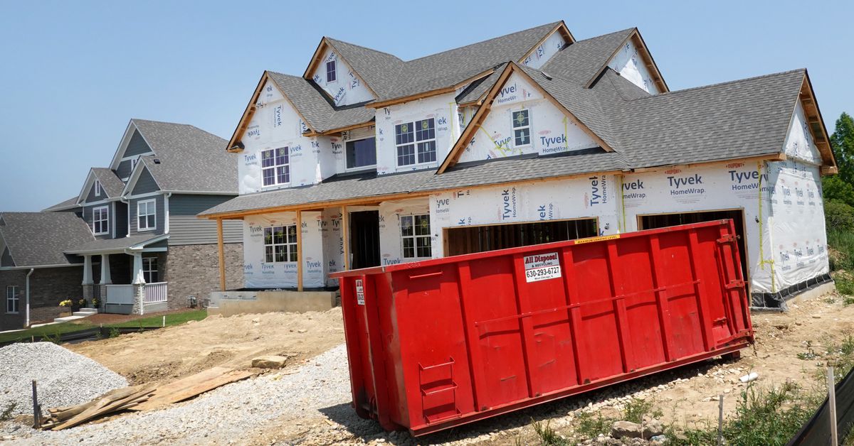 Featured image for The Uncertain Future of Airbnb Amidst Housing Shortages and Plummeting Demand