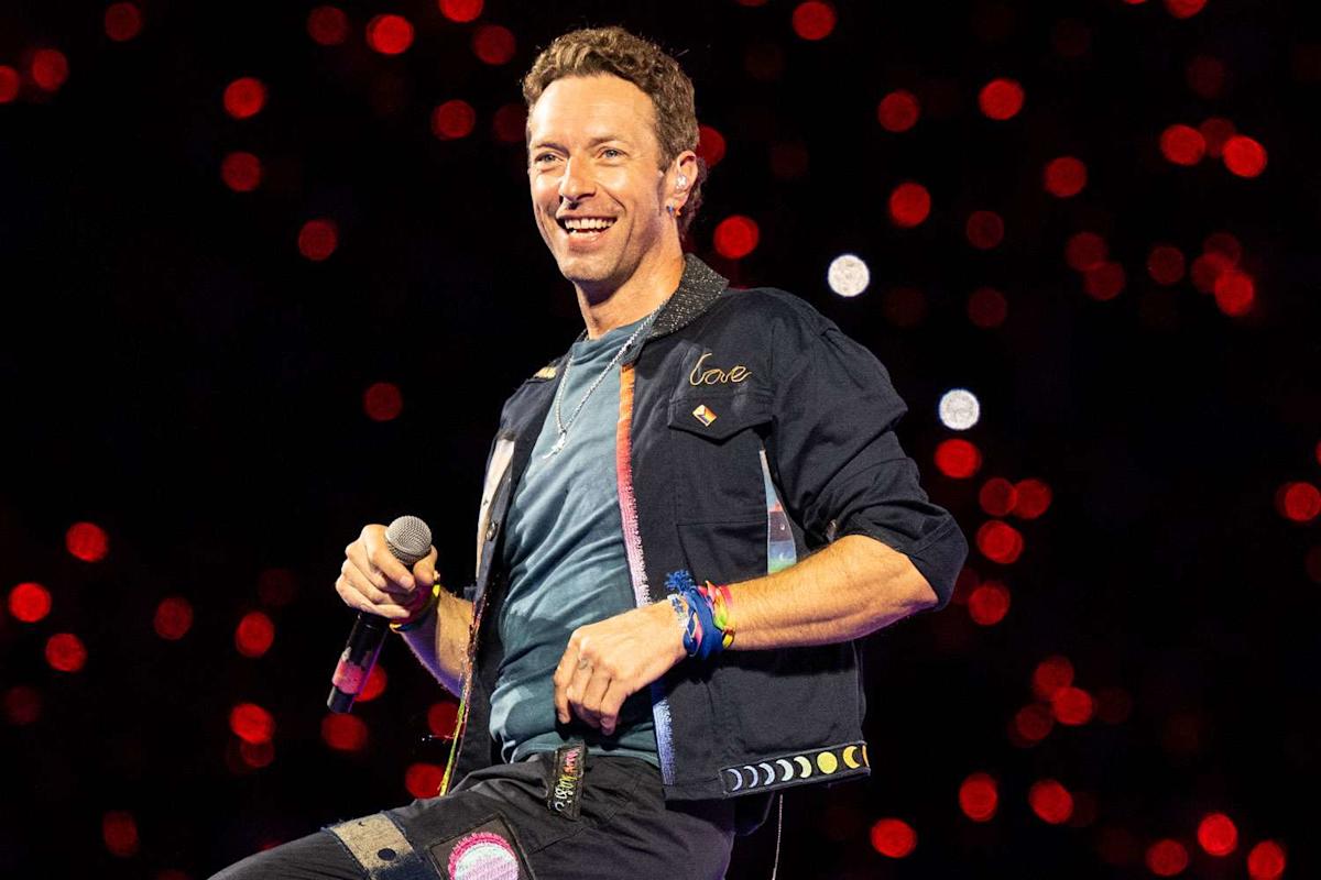 Featured image for Chris Martin Jokes and Supports Fans Amid Astronomer CEO Scandal