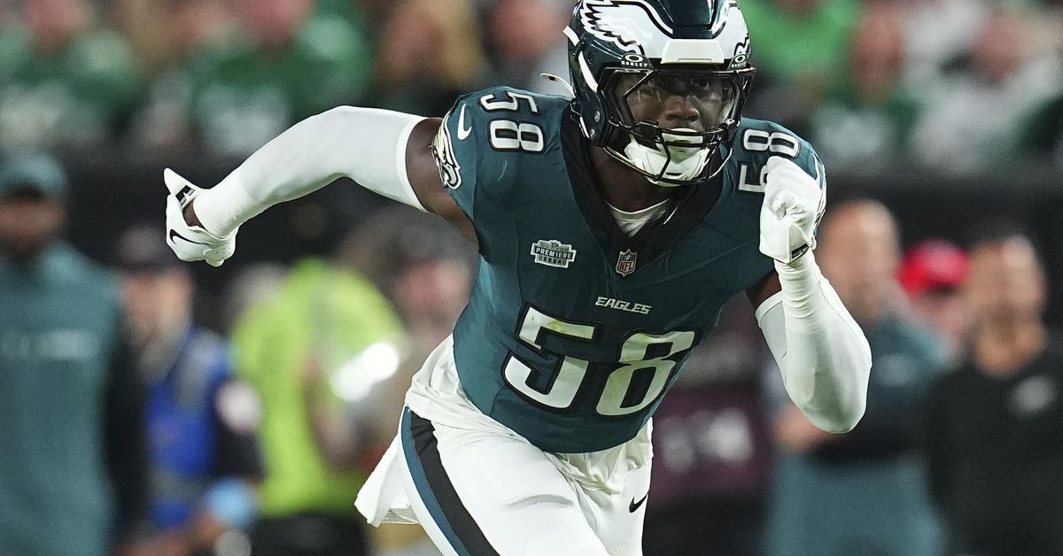 Eagles Crush Cowboys with Dominant Defense and Hurts' Heroics