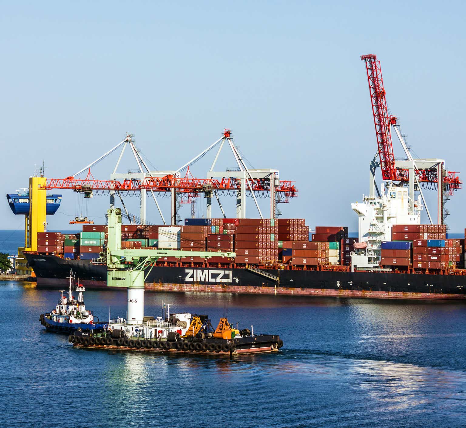 Featured image for ZIM Integrated Shipping Services Q1 2023 Results: Brace for Losses