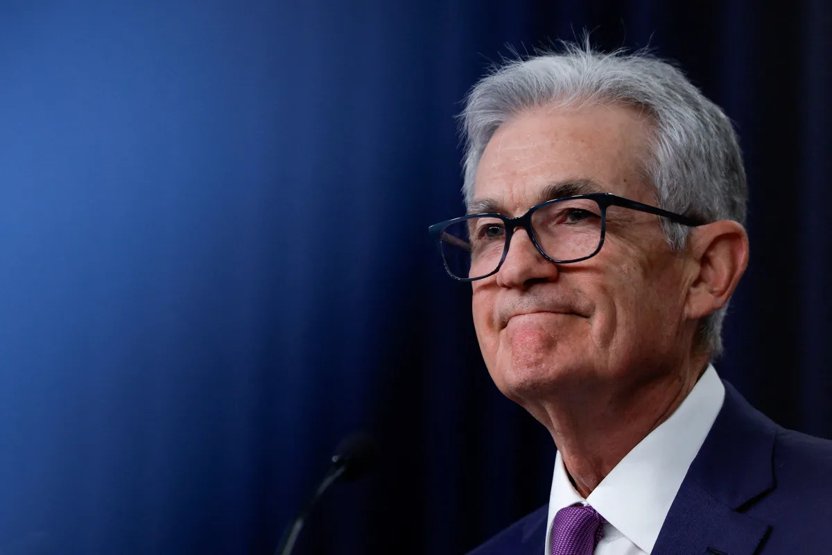 "Market Impact: Wall Street's Shifting Expectations for Interest Rate Cuts"