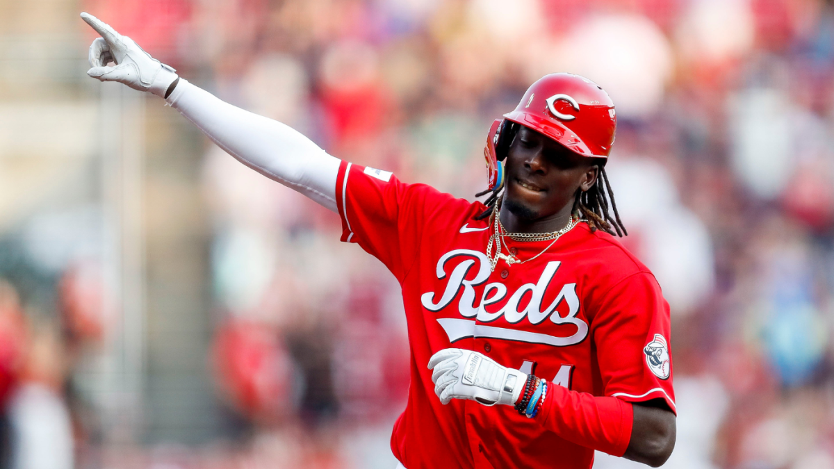 Elly De La Cruz's First MLB Home Run Shocks Great American Ball Park.