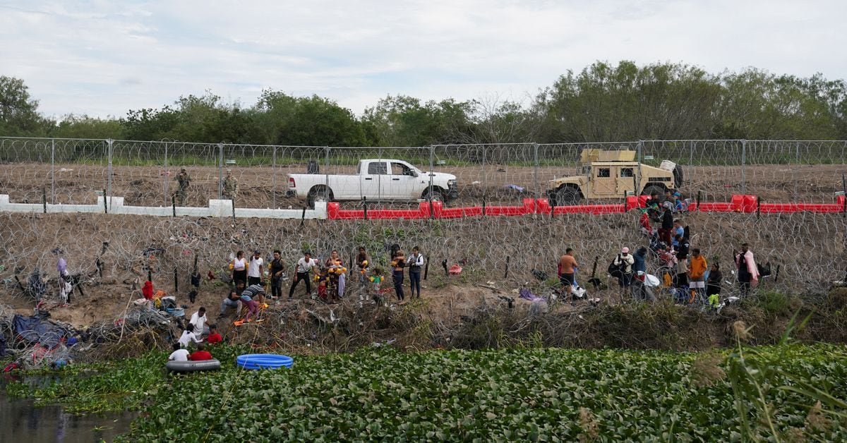 Featured image for "US Border Crossings Set to Reopen This Week Amid Decline in Illegal Immigration"