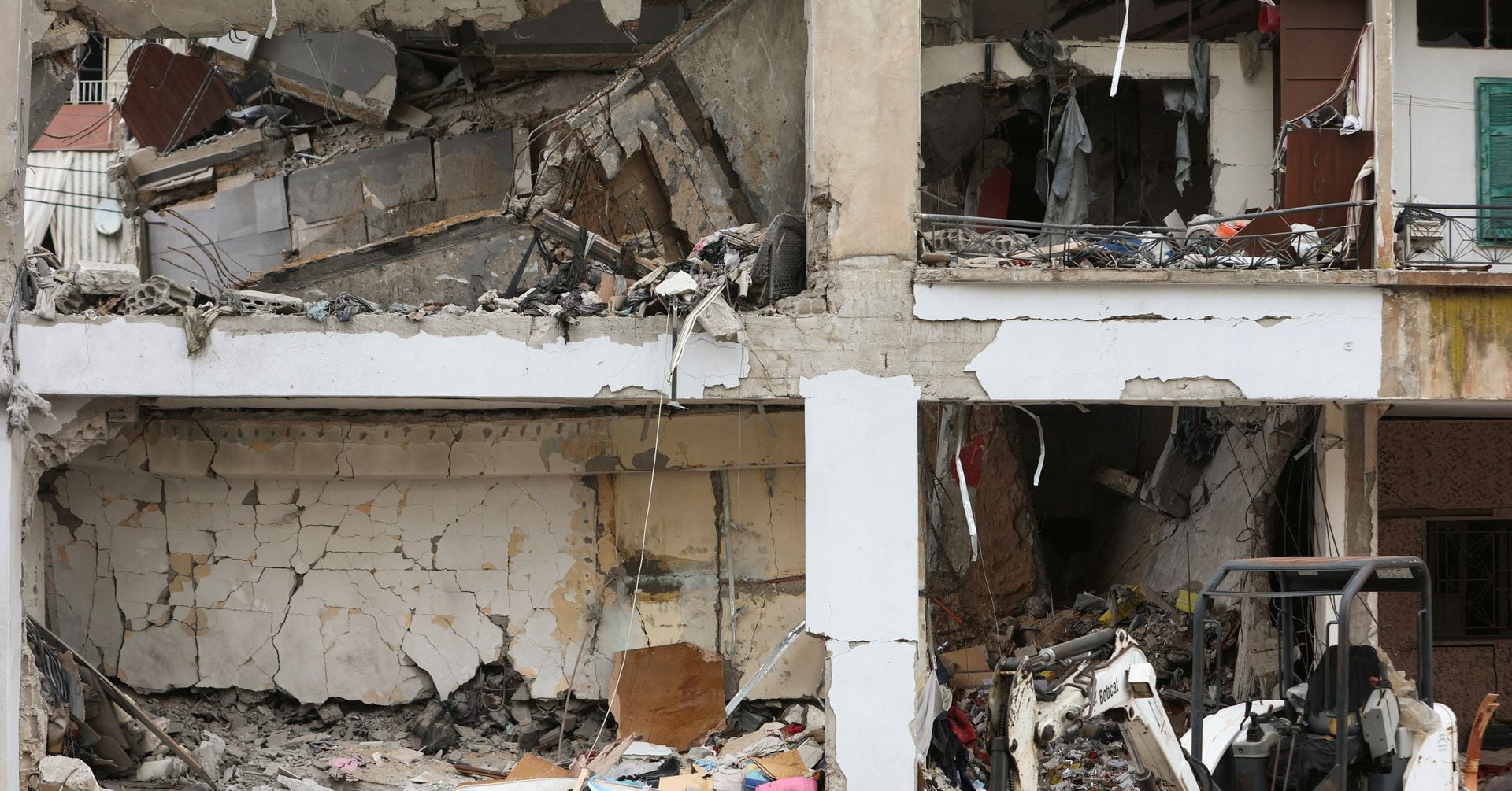 "Hezbollah Vows Retribution as Israeli Strikes Kill 10 Lebanese Civilians"
