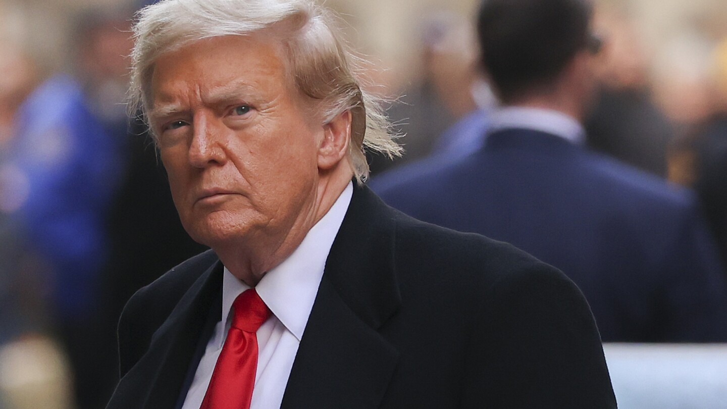 "Trump's Hush Money Trial: Jury Selection Begins Amid Campaign Trail Juggling"