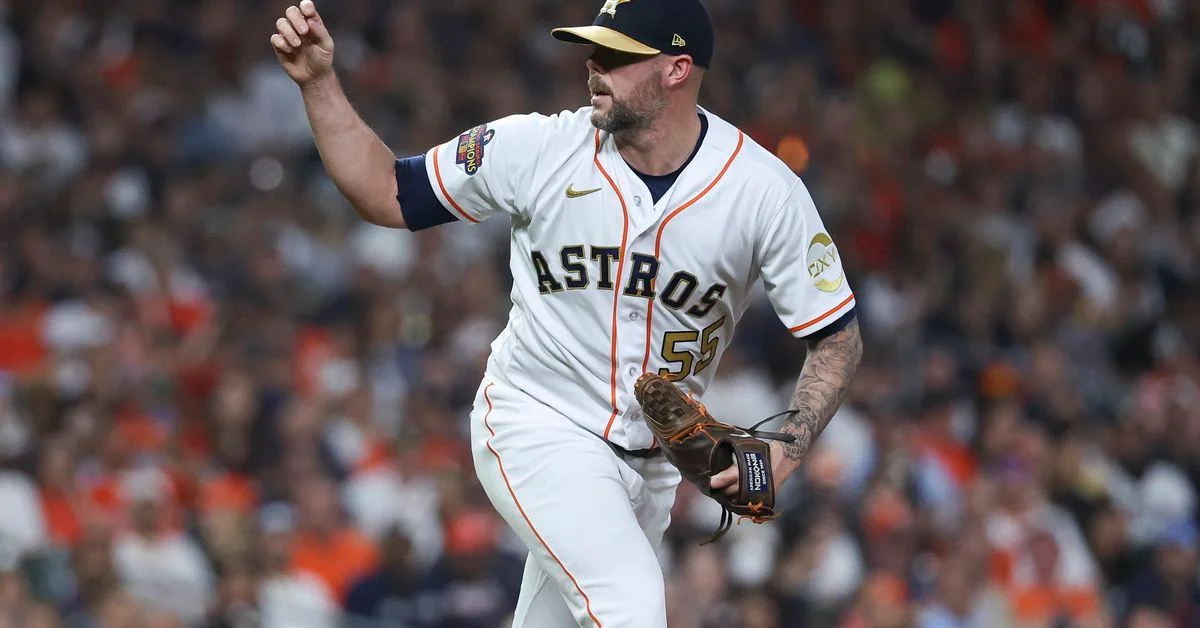 Astros suffer bullpen meltdown, lose to White Sox on Opening Day.